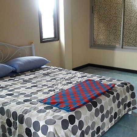 The Nine House Hostel Bangkok Ngoại thất bức ảnh