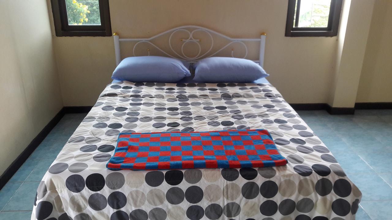 The Nine House Hostel Bangkok Ngoại thất bức ảnh