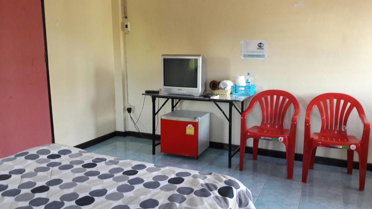 The Nine House Hostel Bangkok Ngoại thất bức ảnh