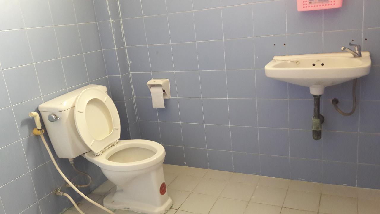 The Nine House Hostel Bangkok Ngoại thất bức ảnh